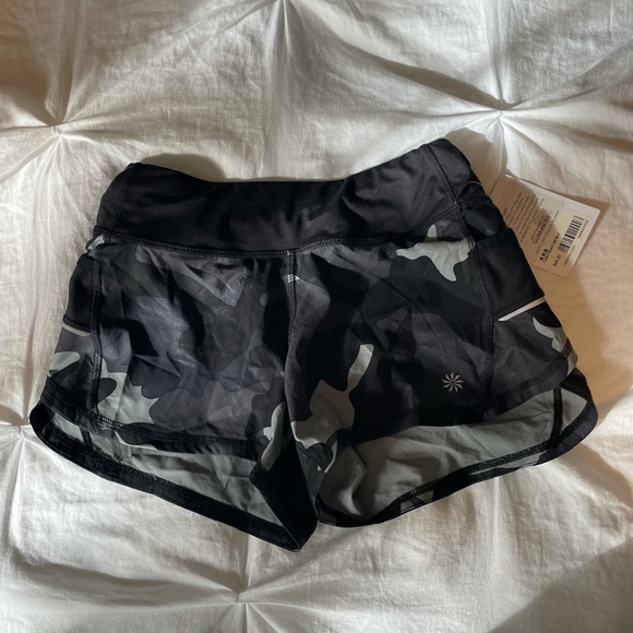 NWT Athleta Shorts - Picture 2 of 6